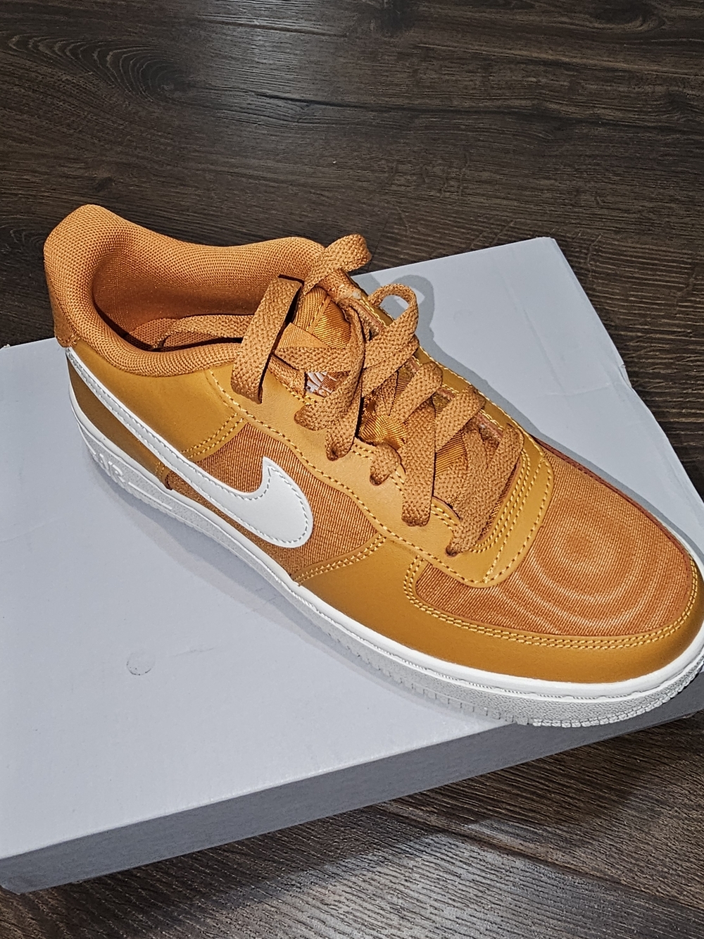 Nike Air Force 1 Low LV8 2 GS Size 5Y Monarch Sail DX1656 800 NEW